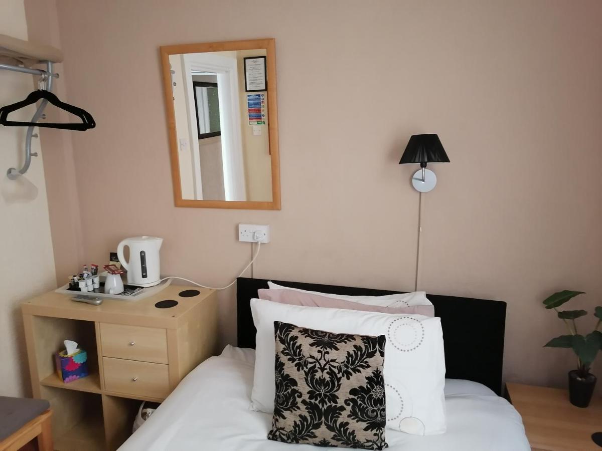 The Manhattan Bed & Breakfast 3*